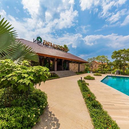 Emerald Garden Retreat Дуонг-Донг Экстерьер фото