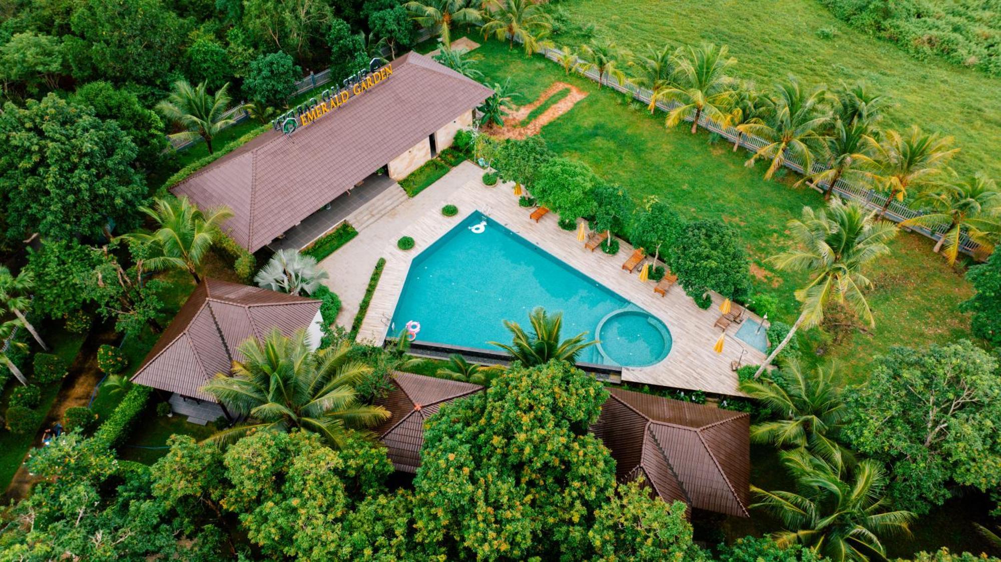 Emerald Garden Retreat Дуонг-Донг Экстерьер фото